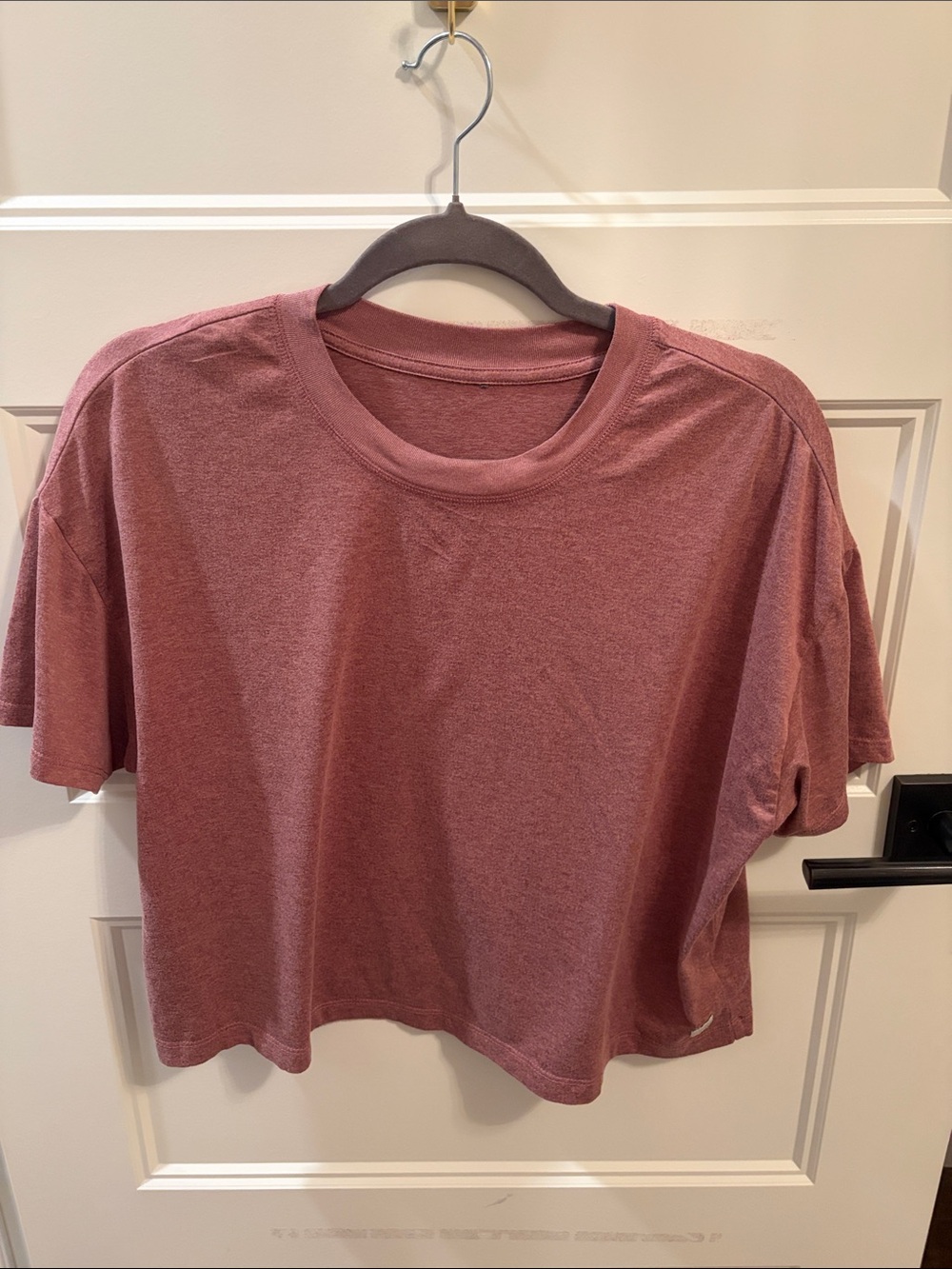 Vuori Cropped Crew Tee - Dusty Rose Mauve